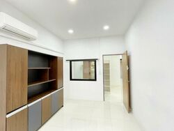 Geylang East Avenue 3 (D14), Office #520338901